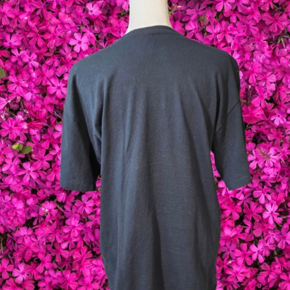 📣 Kool & The Gang 2012 Tour Tshirt Size Medium Like 🆕 Condition 😍 - Picture 2 of 3